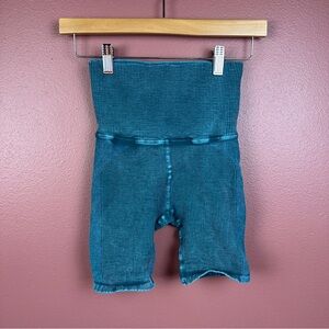 Free People Movement ribbed biker shorts size small in teal blue 6 inch inseam